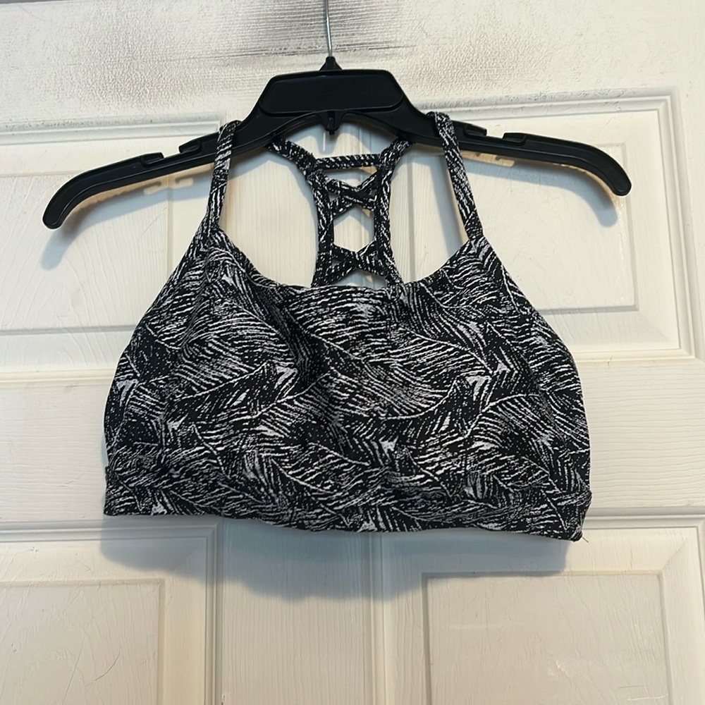 All in Motion Black and White Sports Bra Size Large